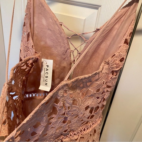 New! Romper Kendall + Kylie - Picture 11 of 11